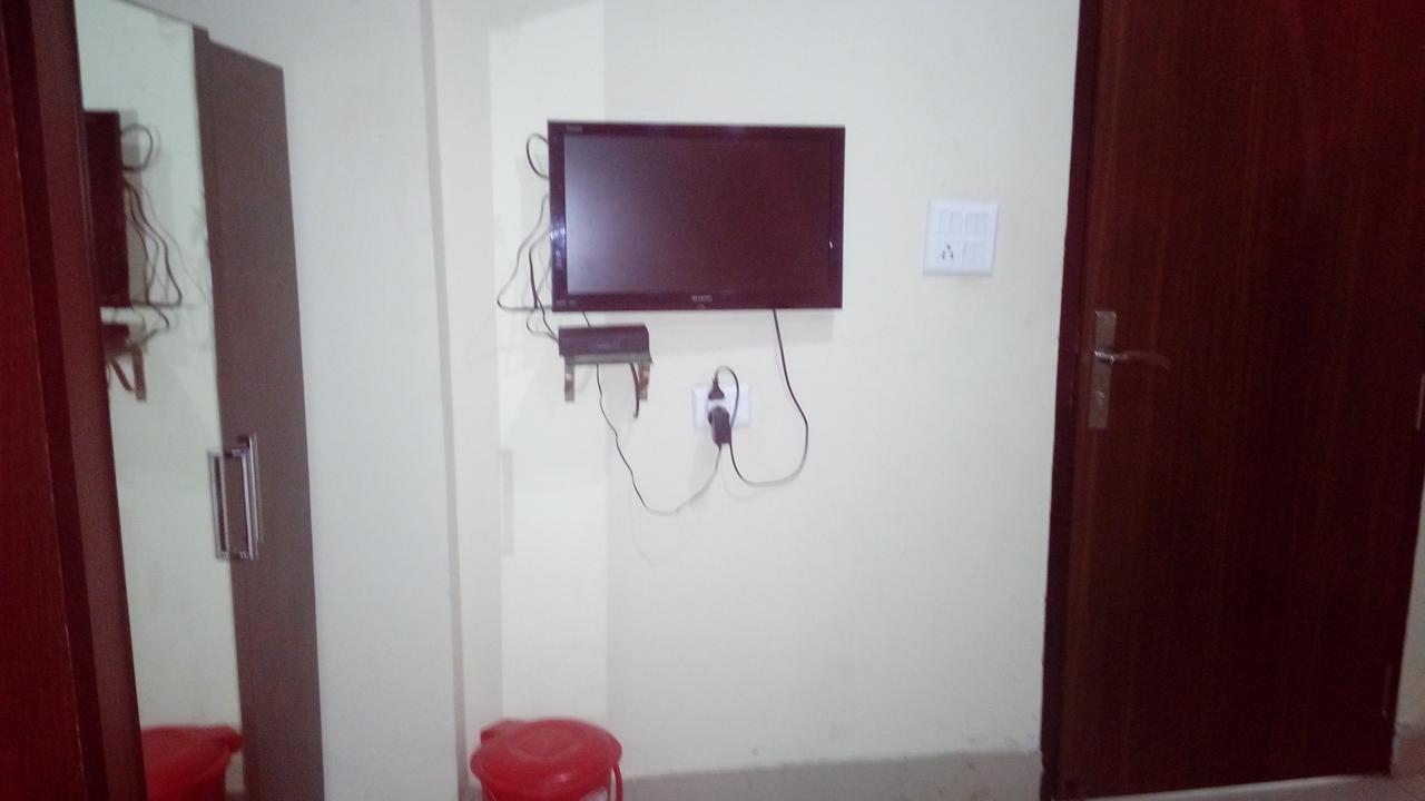 Hotel Sunshine Kashipur Esterno foto